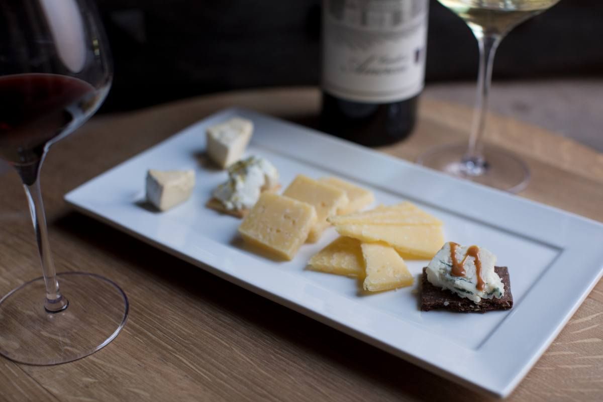 Italian Cheese and Wine Pairing