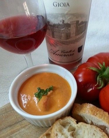 Tomato soup with bread and wine