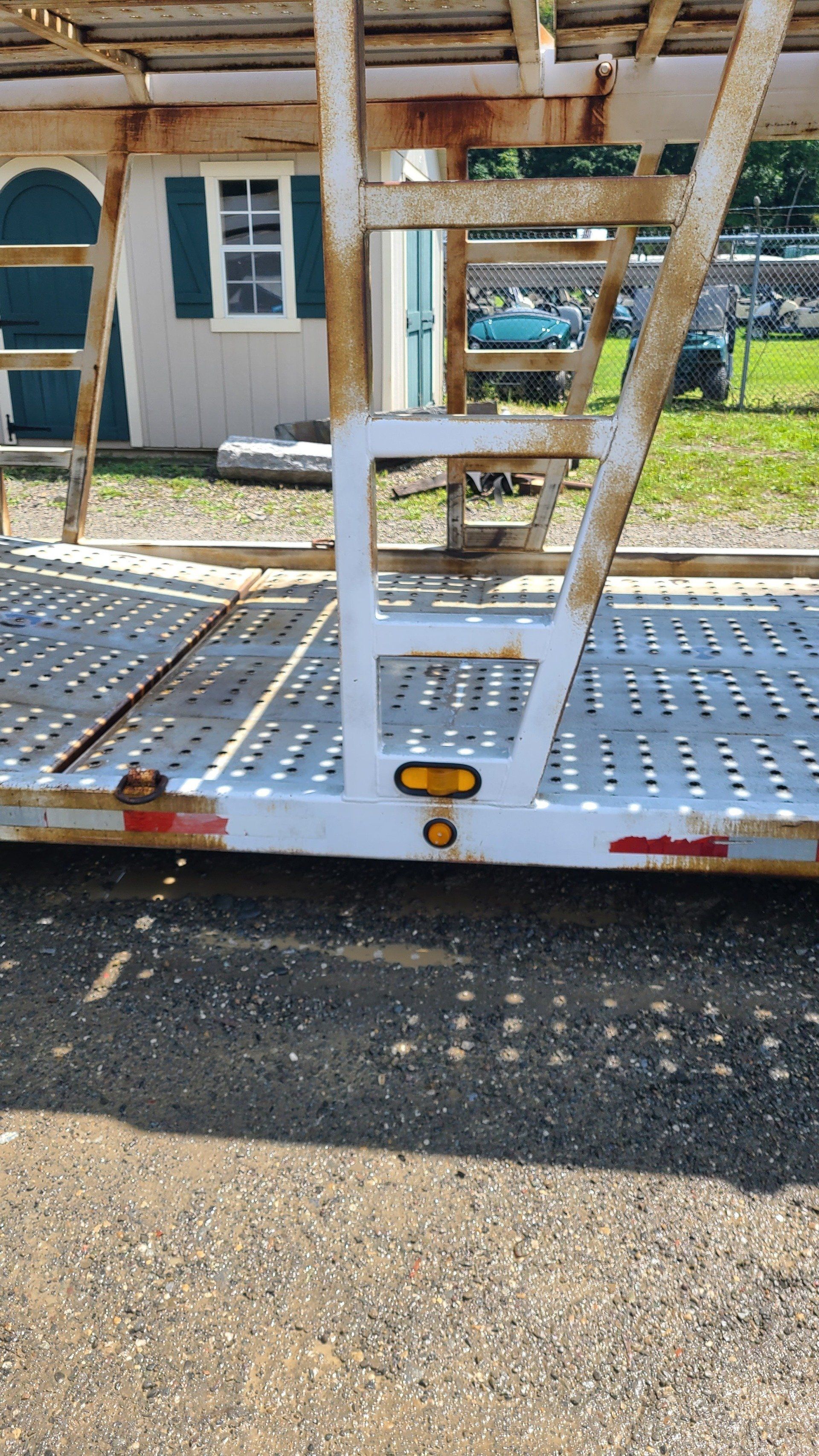 Trailer Deck And Ramp.