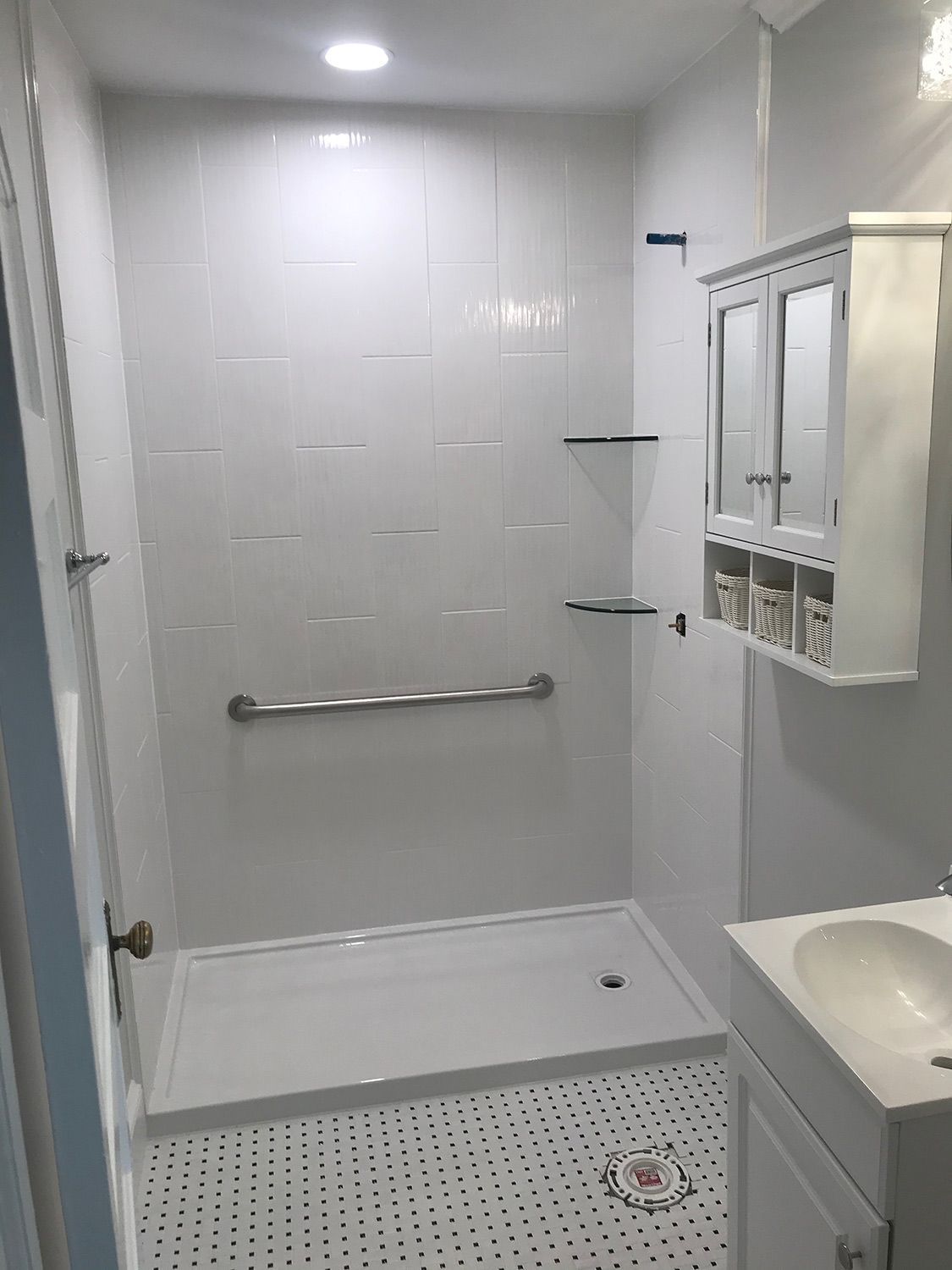 Shower Room with Tiled Walls