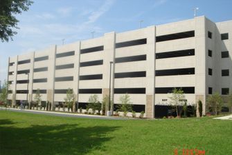 Parking Garage & Pedestrian Walkway