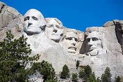 MOUNT RUSHMORE