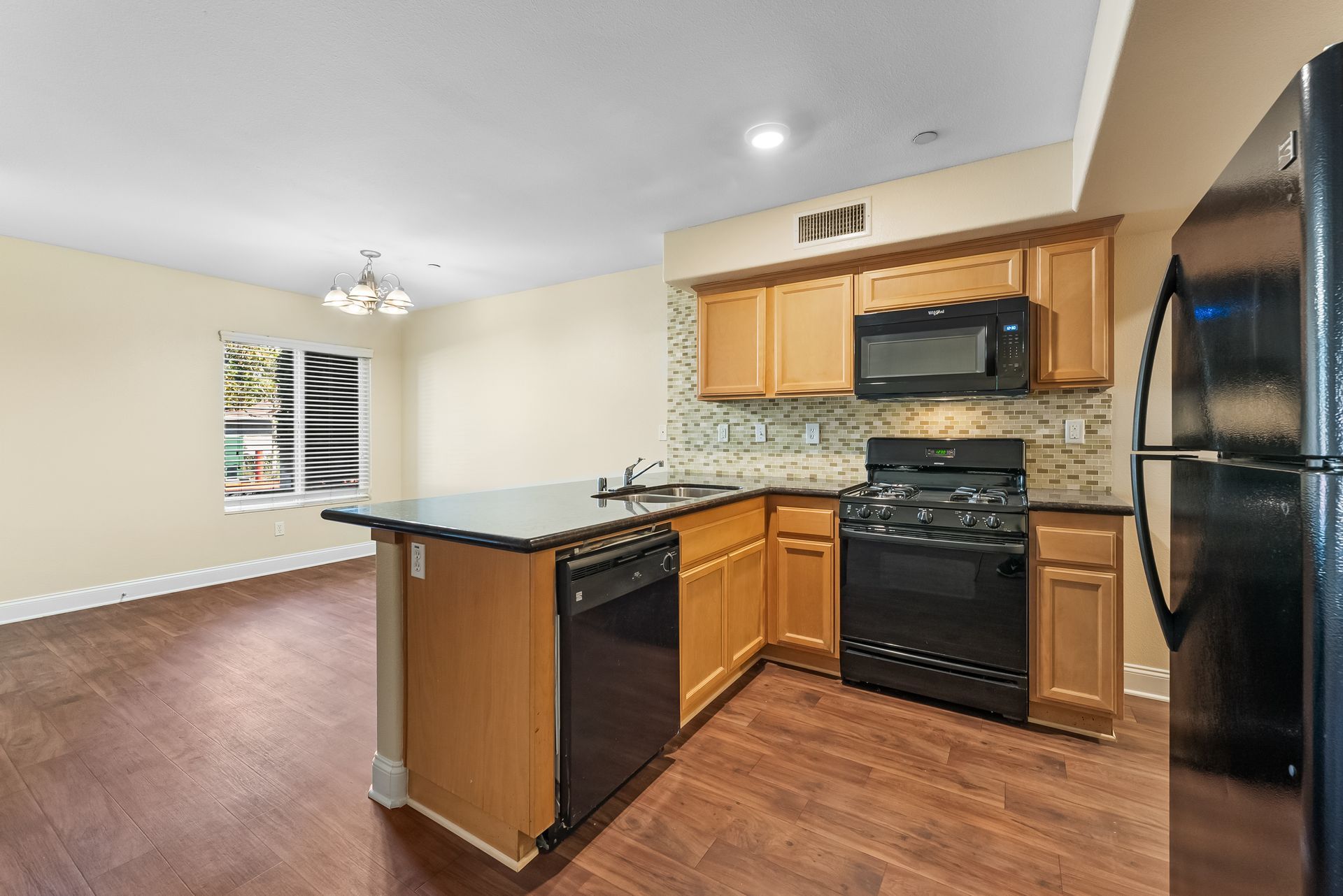 Sliding Photo Gallery Displaying Apartment Features