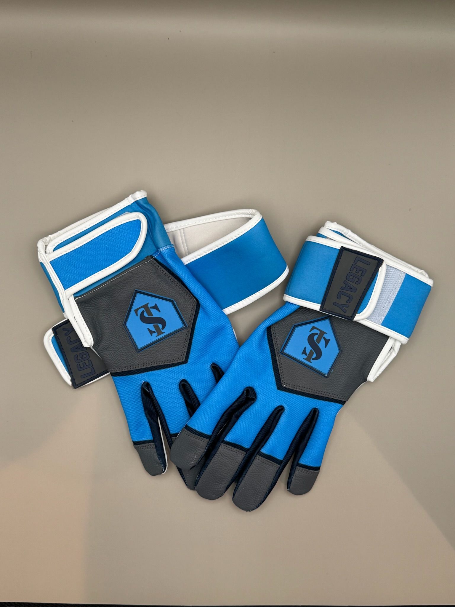 Legacy batting gloves blue/gray