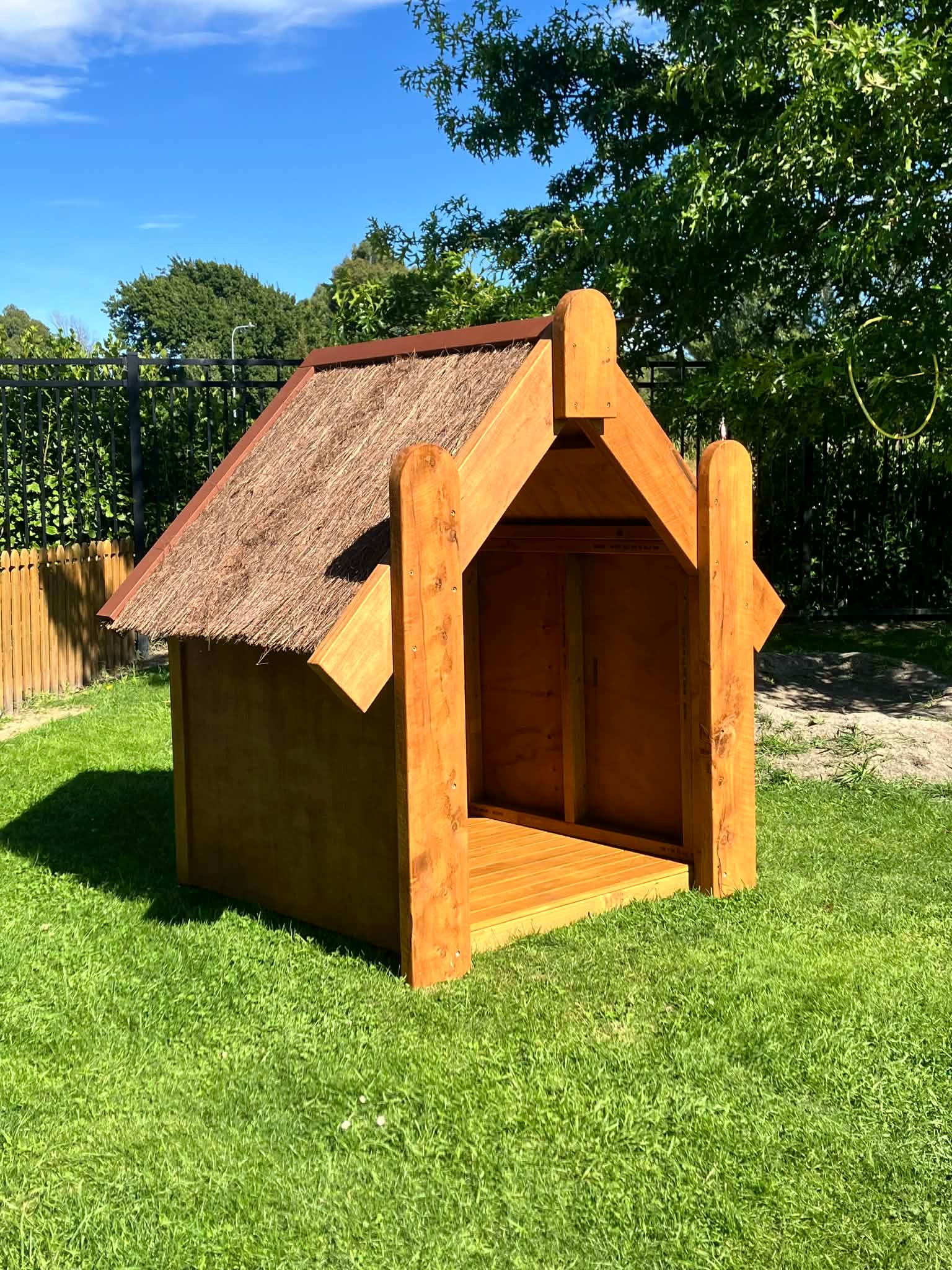 Outdoor Play Equipment | SamBuild