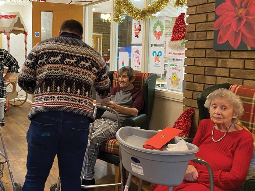 Age Connects Christmas Card Appeal