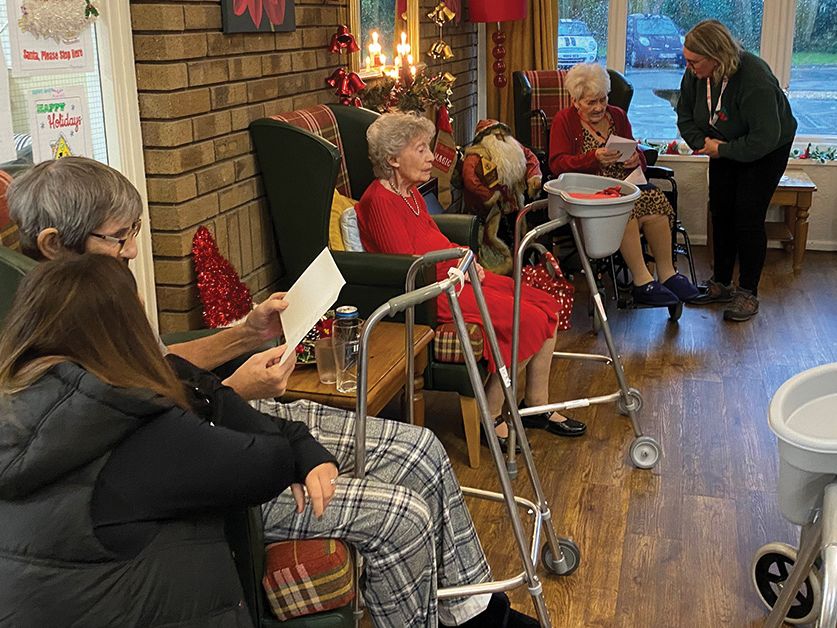 Age Connects Christmas Card Appeal