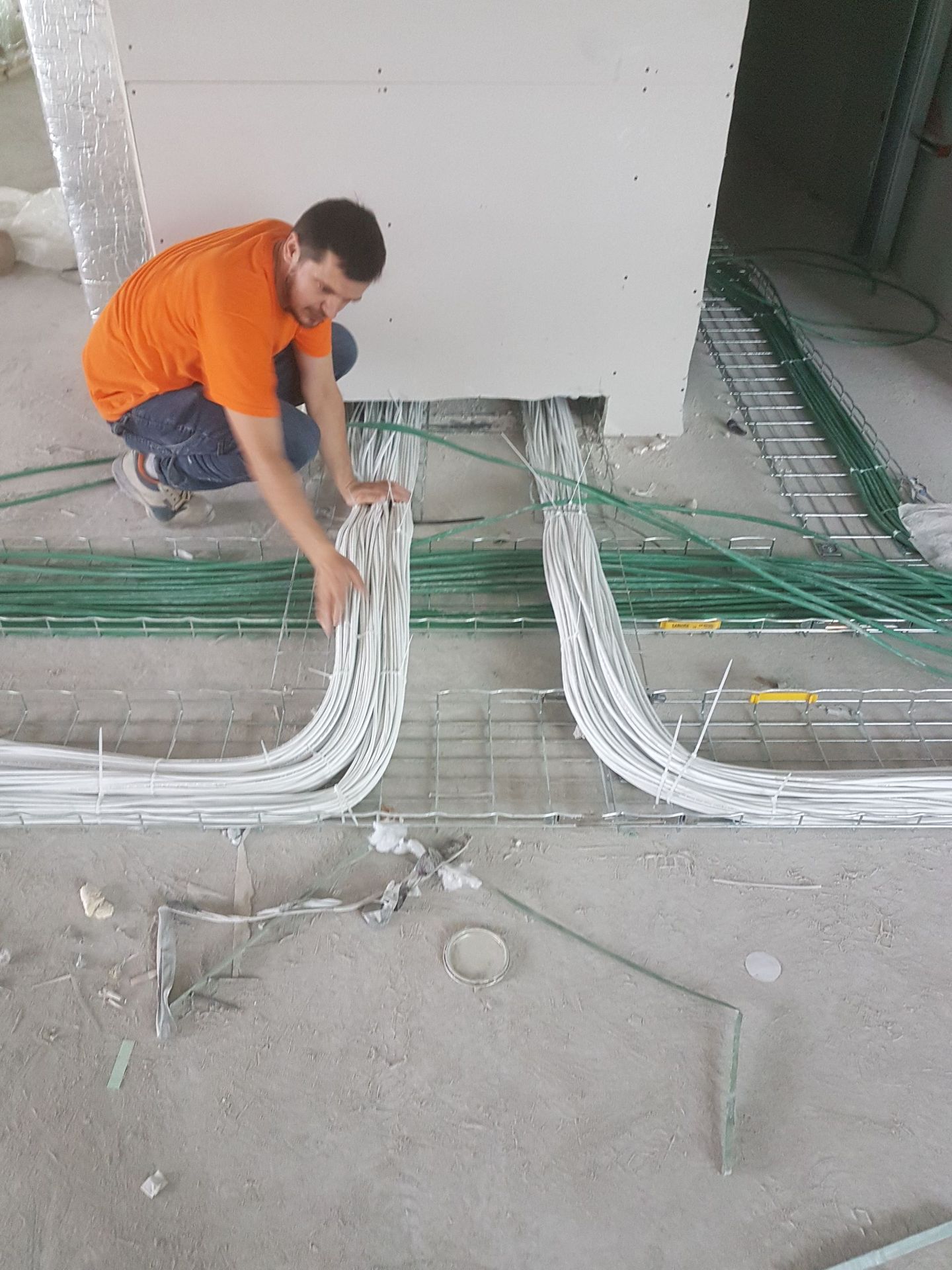 Impianti elettrici per hotel a Roma