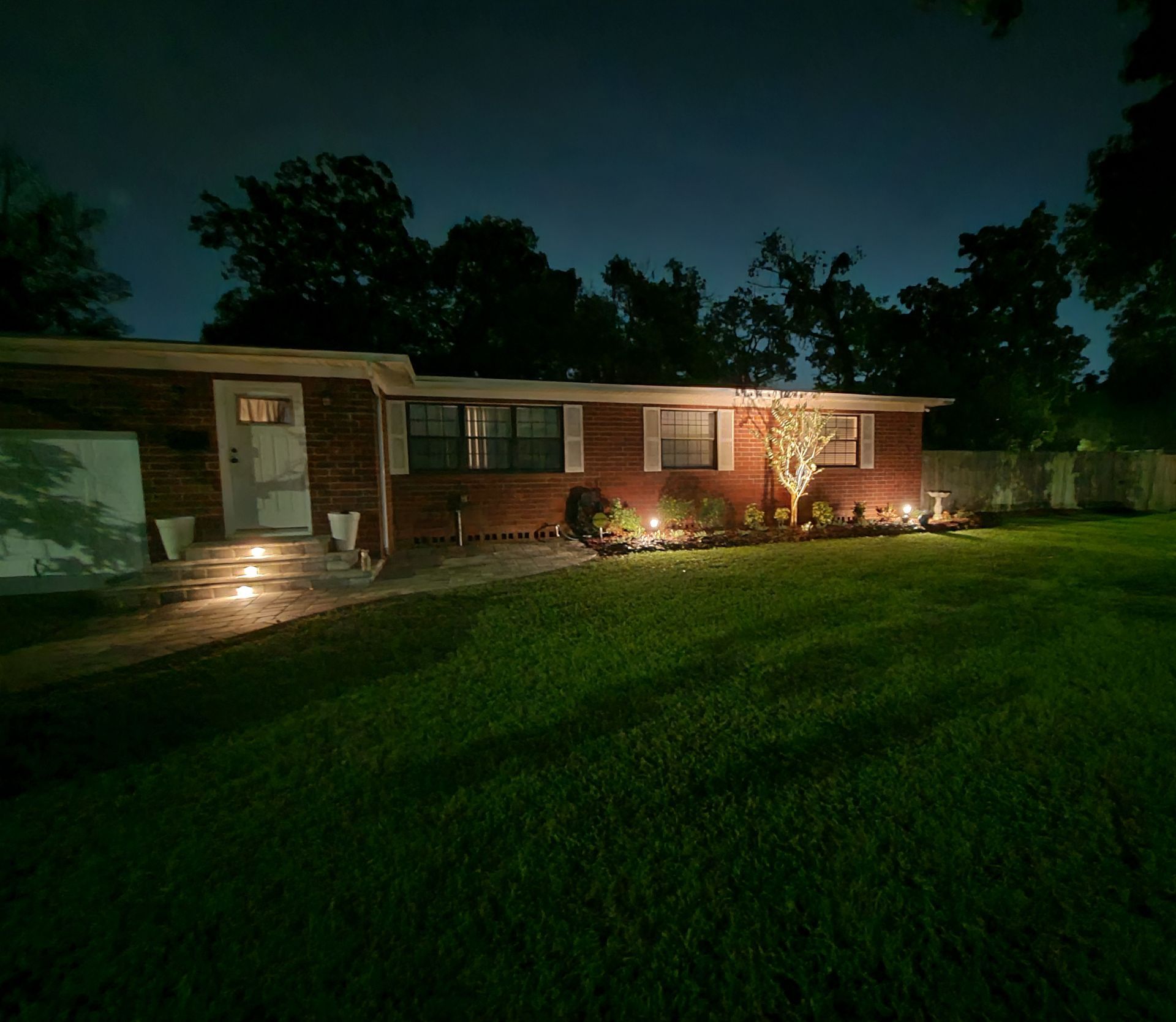 Outside Lights — Jacksonville, FL — A.C.E. Outdoor Designs