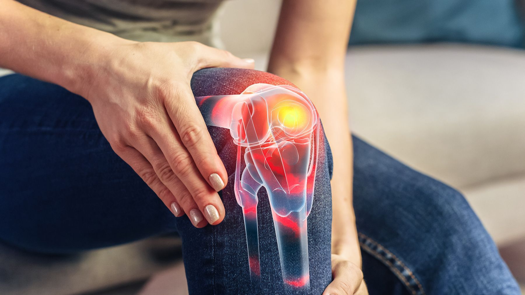 knee in pain due to knee arthritis, showcased by a x-ray image of the knee