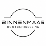 Het logo van Binnemaas Bootbemiddeling in zwarte tekst met een cirkelvormig lijnontwerp op een witte achtergrond.