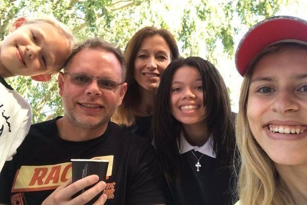 The Vos family. The Vos family.