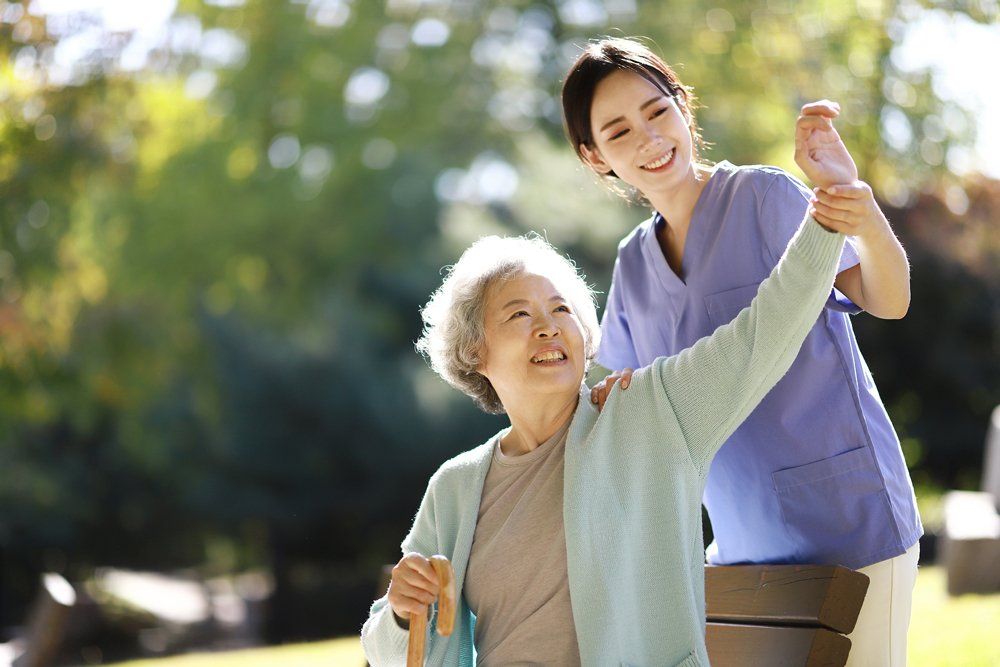 Caregiver Give Light Exercise To The Elderly - Fruitland Park, Florida - My Brother's Keeper Private Caregiving