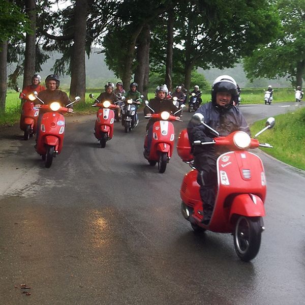 vespa scooter teambuilding