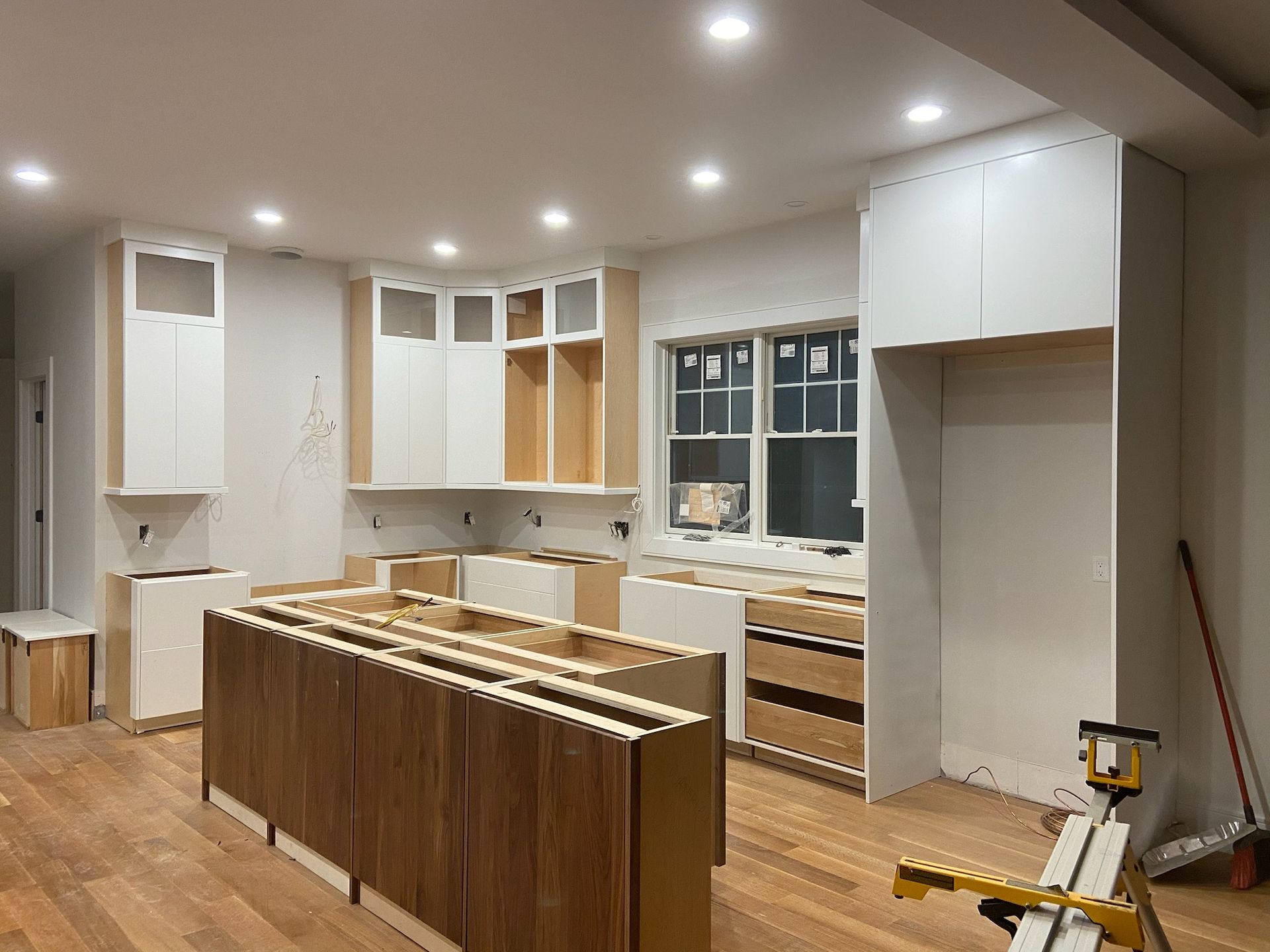Kitchen remodeling in Boston Massachusetts by licensed general contractor 
