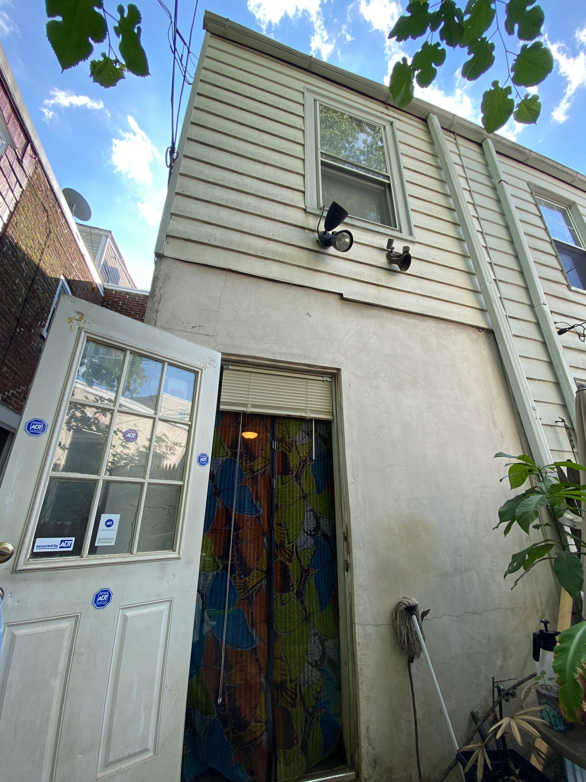 we buy houses Philadelphia