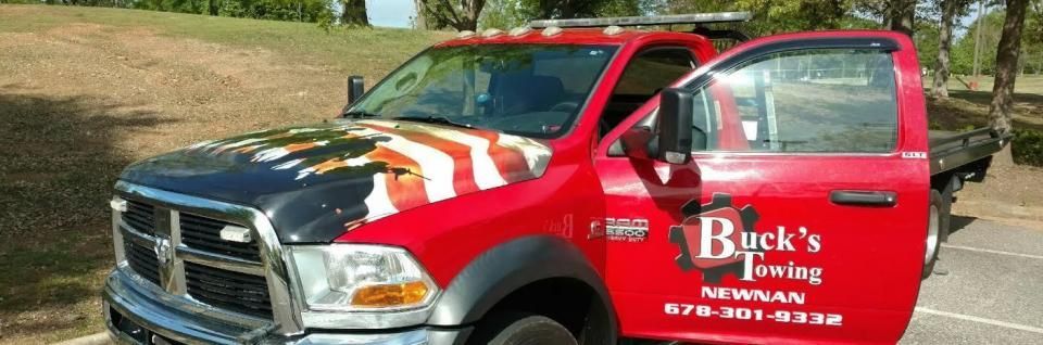 Buck's Tow Truck