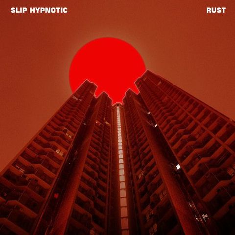 Slip Hypnotic & Radikal Moodz - Flying Sausage