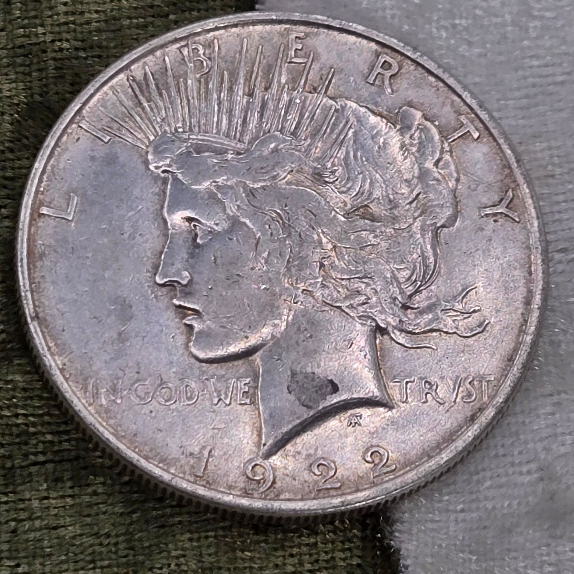 1922-P Peace Dollar