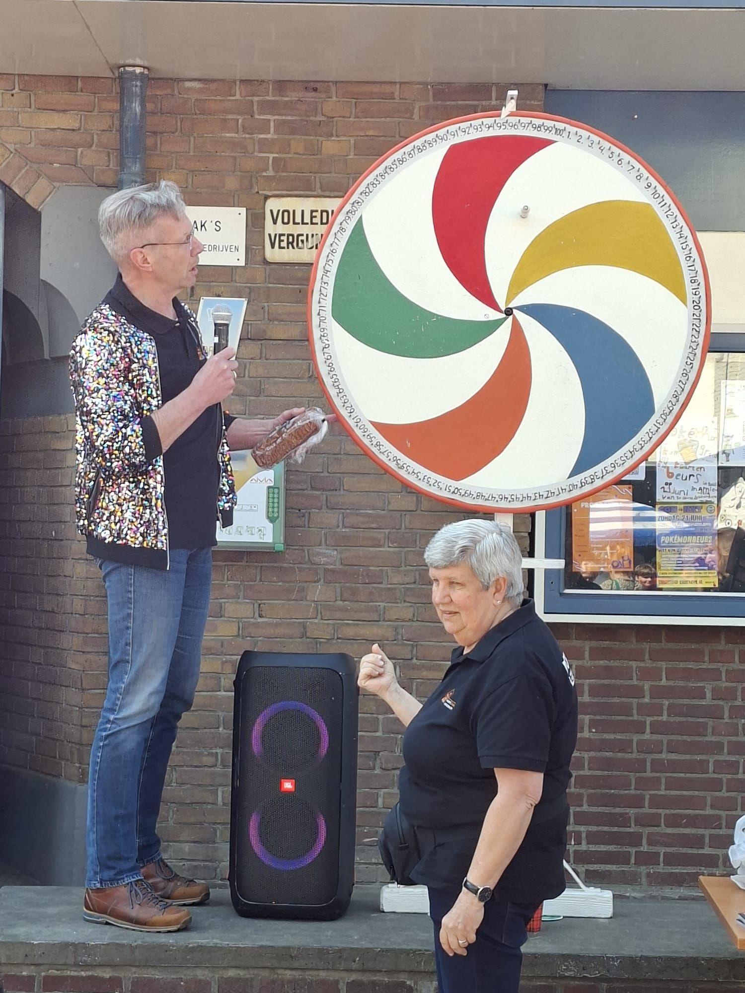 Kooroptreden op de Moederdagbraderie
