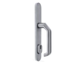 Un'immagine di una maniglia di una porta scorrevole in vetro su uno sfondo bianco.