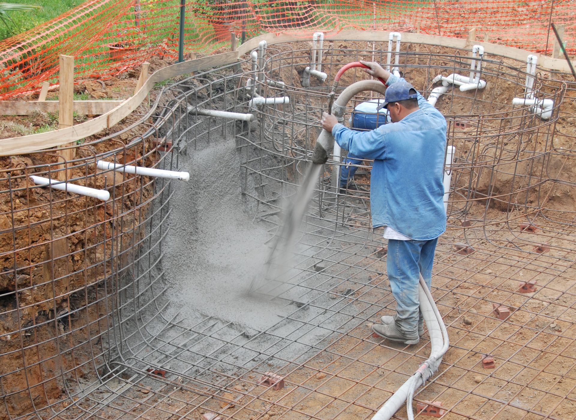 Custom Pool Builder - Olympic Pool & Spa