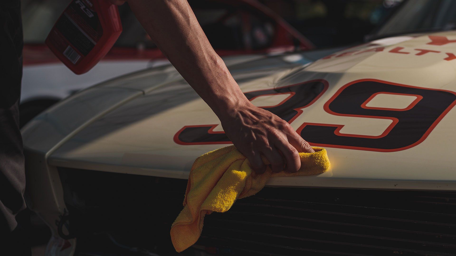 compounding vs polishing