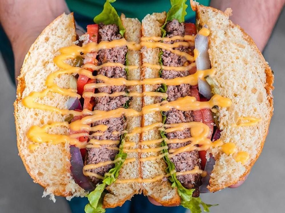 Fuddruckers | Home of the Worlds Greatest Burger in six south eastern locations