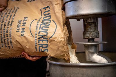 Fuddruckers | Home of the Worlds Greatest Burger in six south eastern locations
