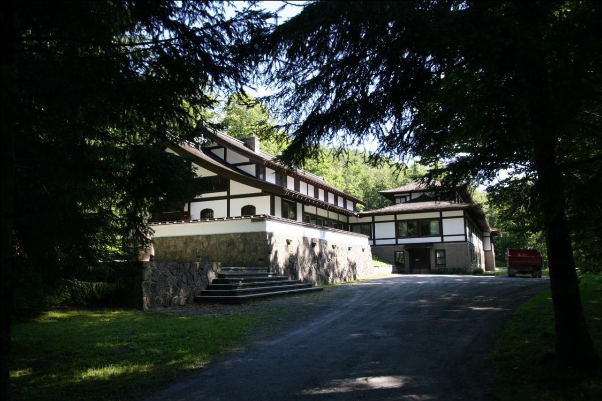 World Yoga Center retreat
