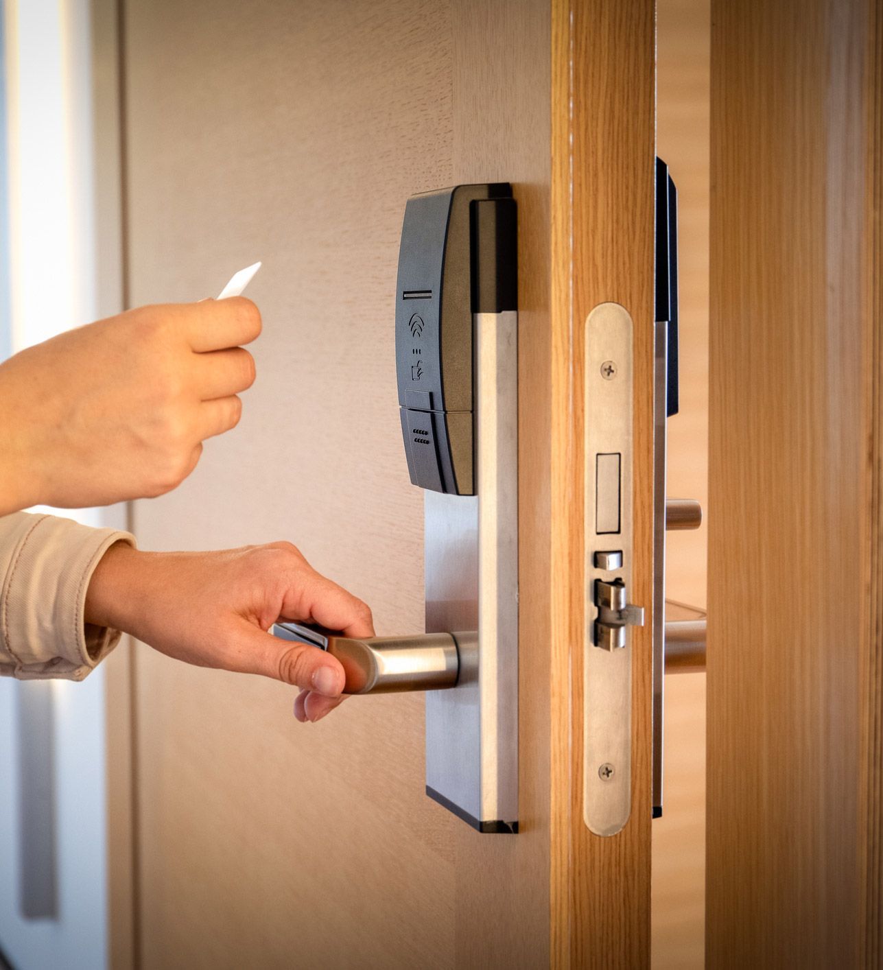 Opening Door With Keyless Entry Card — Palmdale, CA — Re-Key Lock 7 Security Opening Door With Keyless Entry Card — Palmdale, CA — Re-Key Lock 7 Security