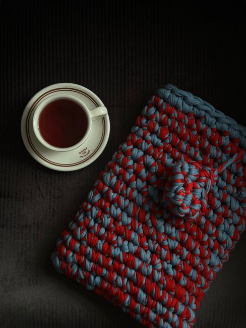 Hot water bottle for period cramp relief at home, period pain advice from Hommage Women's Clinic, Gangnam, Seoul