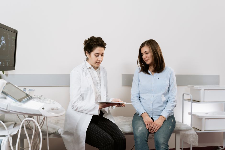 Female doctor explaining colposcopy results to a woman, Hommage Women's Clinic, Gangnam, Seoul