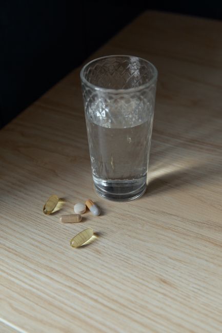 Drinking water to lower the risk of urinary symptoms after G-spot amplification, aftercare from Hommage Women's Clinic, Gangnam, Seoul