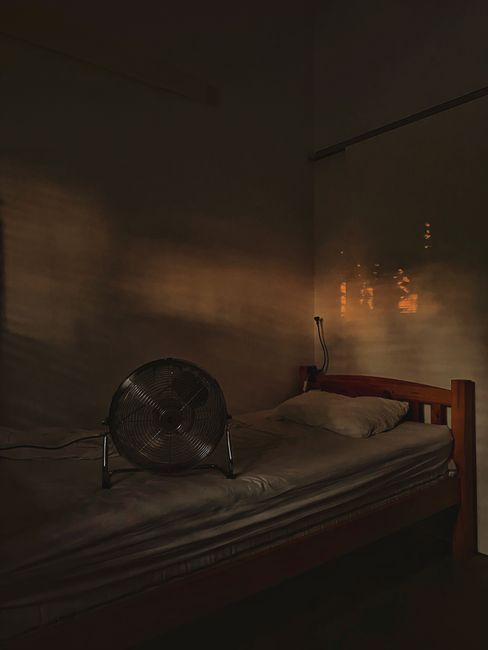 Electric fan in a cool bedroom to ease menopause night sweats, Hommage Women's Clinic, Gangnam, Seoul