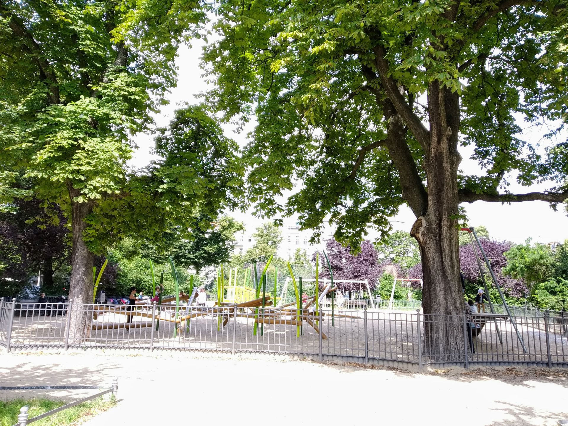 Spielplatz in unserer Nachbarschaft in Friedrichshain in Berlin