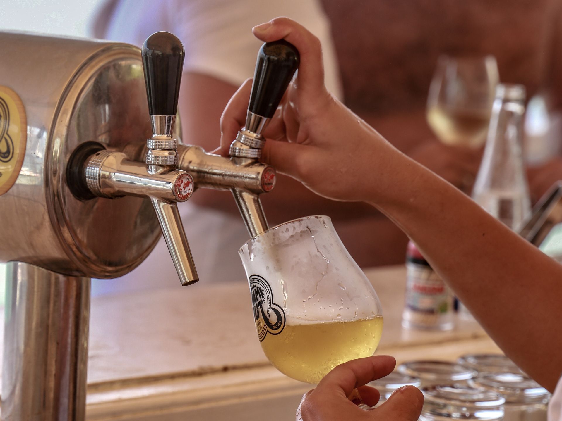 Direct-draw beer systems