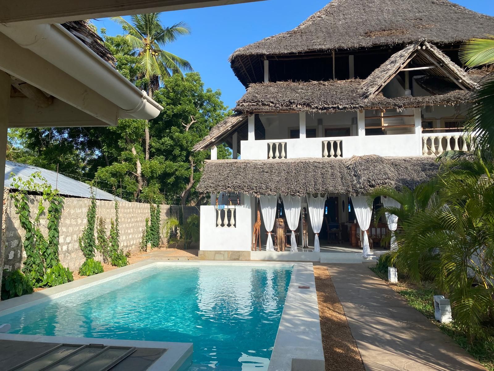 Love Island Residence Watamu