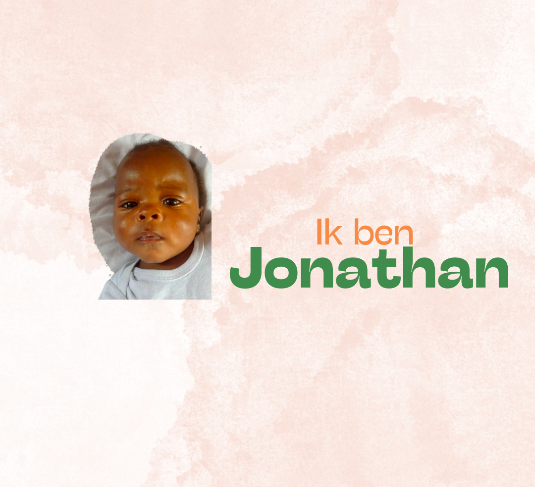 Een baby met een bruine huid naast de woorden