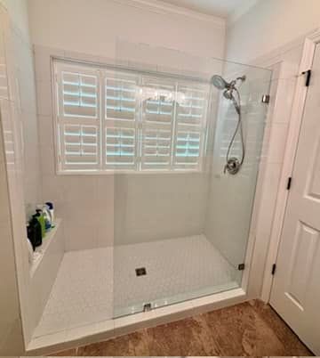 Single Panel Shower 11