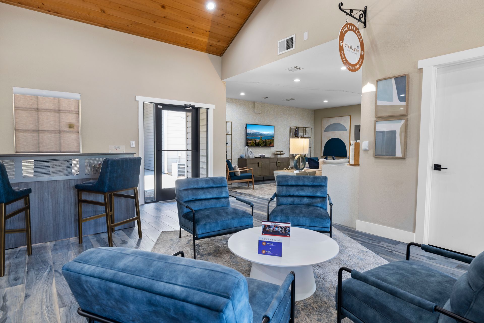 The Lynx Apartments in San Antonio, TX