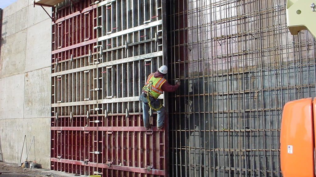 Construction Concrete Wall — Moorhead, MN — Camrud Foss Concrete Const. Inc.