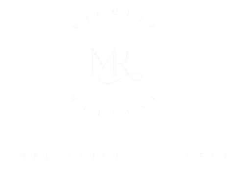 Image blanche pâle, presque vide, avec un logo ou un texte central à peine visible.