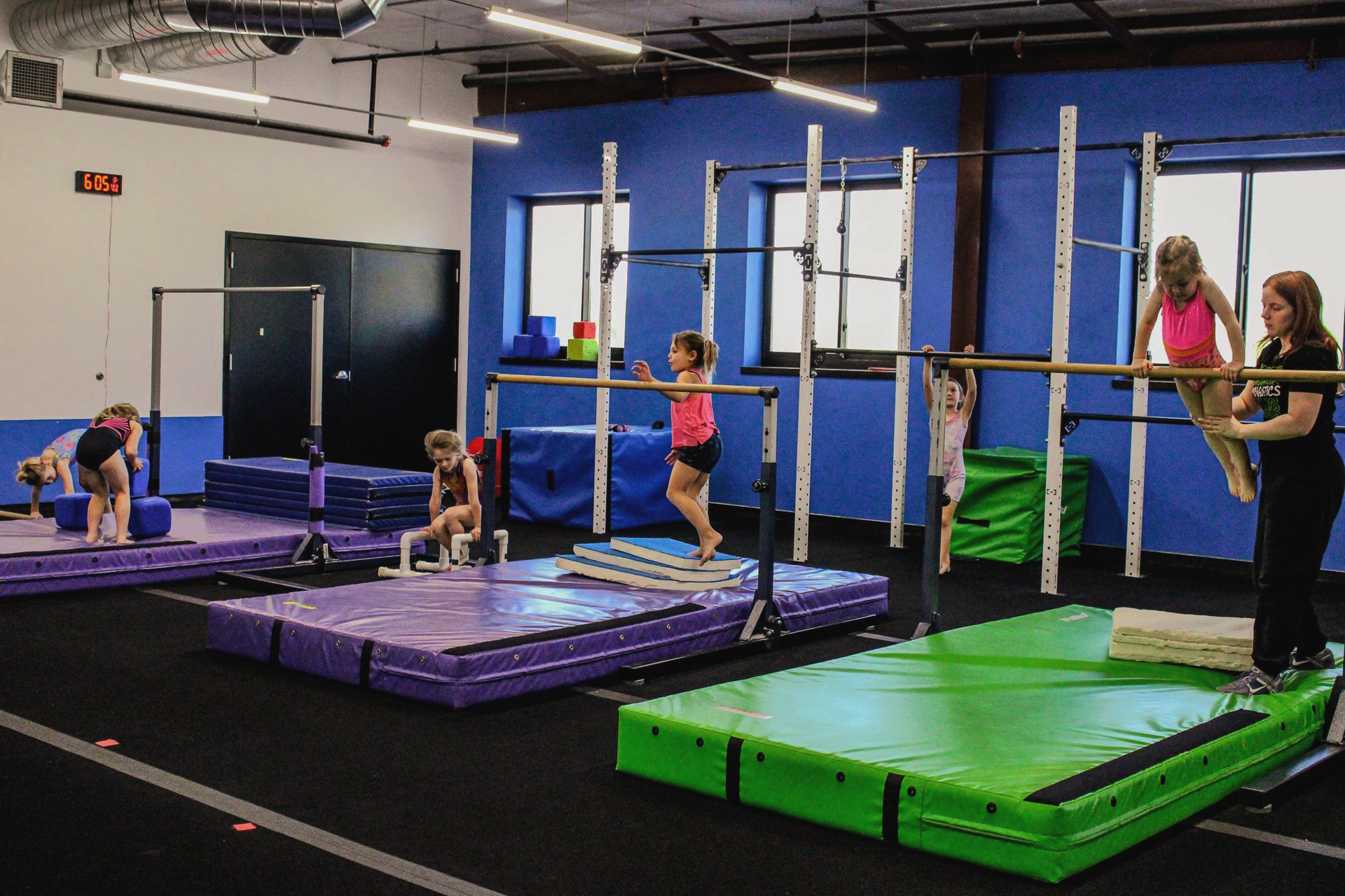 kindergarden gymnastics class