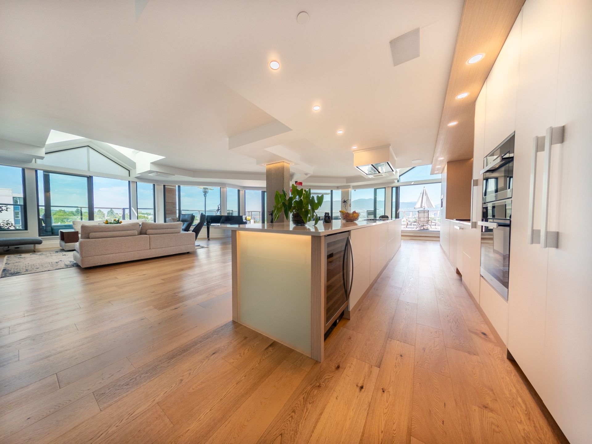 KITSILANO PENTHOUSE | Kitchen Renovation | Rodrozen Design + Build