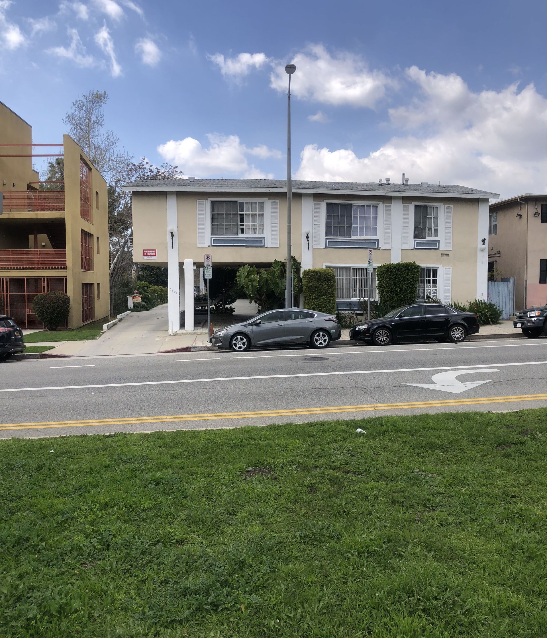 5921 Monterey