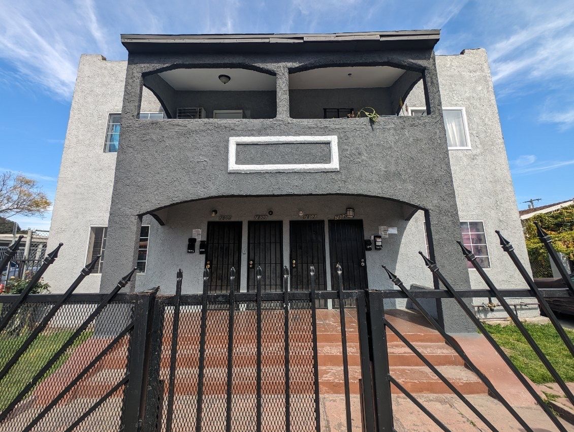 7800 Crocker