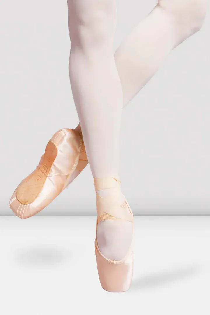 Bloch — Signature Rehearsal — Pointe Shoes — Hummelstown, PA — The Dancer's Pointe Bloch — Signature Rehearsal — Pointe Shoes — Hummelstown, PA — The Dancer's Pointe