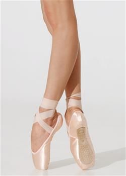 Bloch — Signature Rehearsal — Pointe Shoes — Hummelstown, PA — The Dancer's Pointe Bloch — Signature Rehearsal — Pointe Shoes — Hummelstown, PA — The Dancer's Pointe