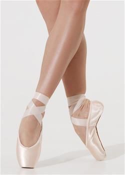 Bloch — Signature Rehearsal — Pointe Shoes — Hummelstown, PA — The Dancer's Pointe Bloch — Signature Rehearsal — Pointe Shoes — Hummelstown, PA — The Dancer's Pointe